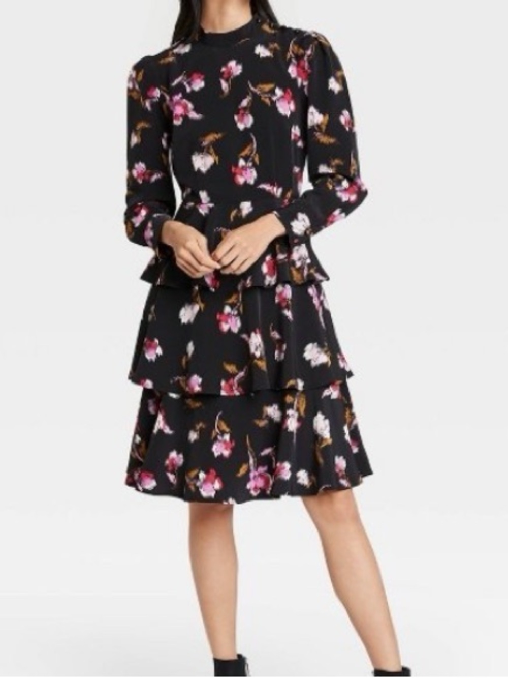 Who What Wear-Black Floral Long-Sleeve Dress with Pink Accents